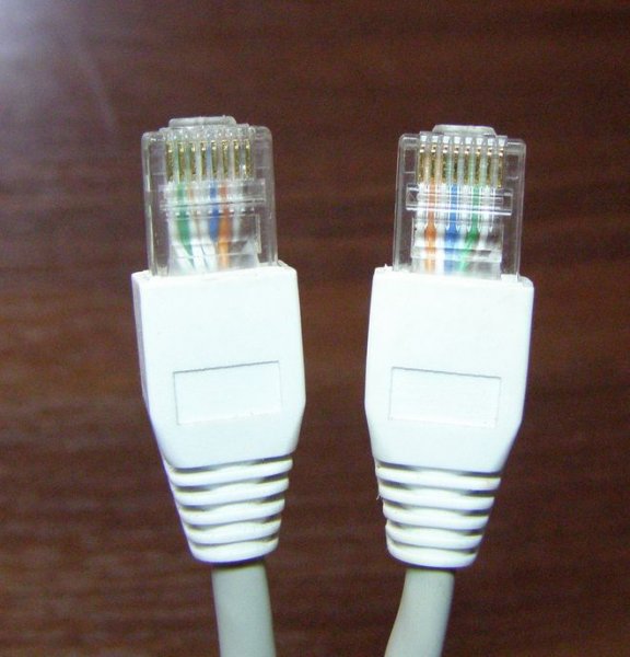 Компьютерные сети. Обжимка кабелей, настройка подключений и общий доступ к Интернету