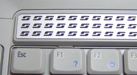 Как снять клавиатуру. Ноутбуки Acer Aspire